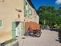 Laouzas